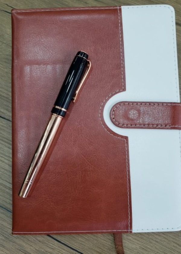 Öğretmenler Gününe Defter Ve Kalem Seti