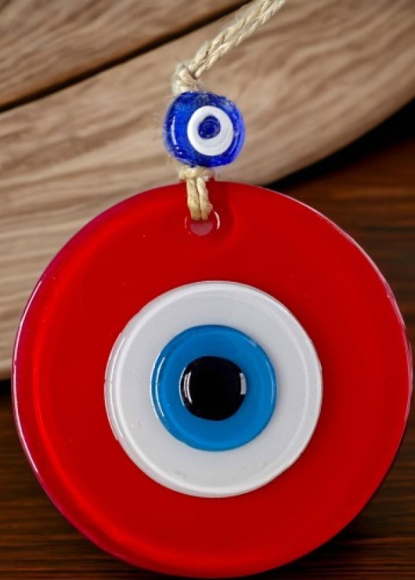 Mini Boy Kırmızı Nazar Boncuklu Duvar Süsü 10 Cm Cam Duvar Dekoru