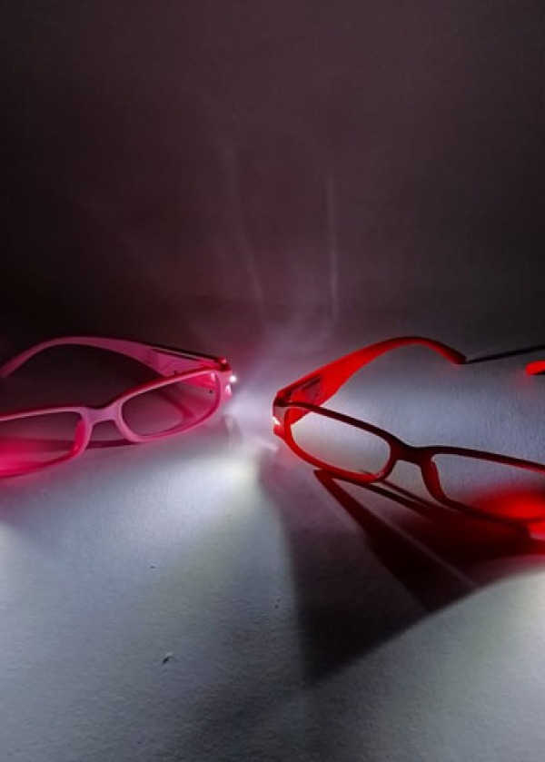 Renkli Led Işıklı Kitap Okuma Gözlüğü