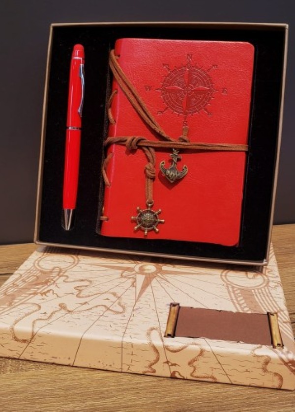 Pusula Tasarım Deri Defter Ve Dokunmatik Kalem