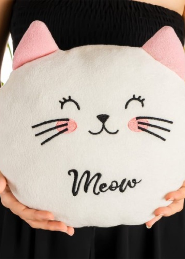 Peluş Kedi Yastık