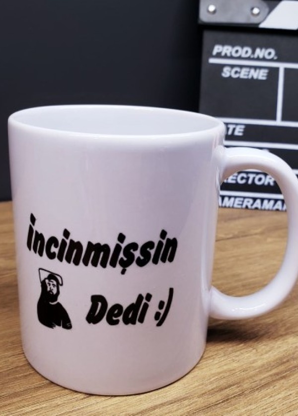 İncinmişsin Dedi Tasarımlı Kupa Bardak