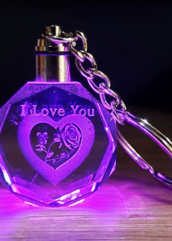 I Love You Yazılı Renk Değiştiren Işıklı Anahtarlık