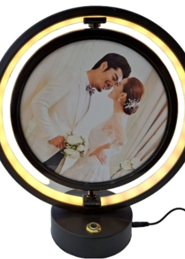 Işıklı Fotoğraf Çerçevesi 