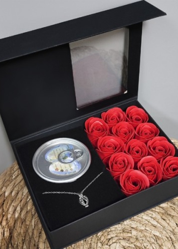 Romantik Gül ve İstiridye İnci Kolye Seti